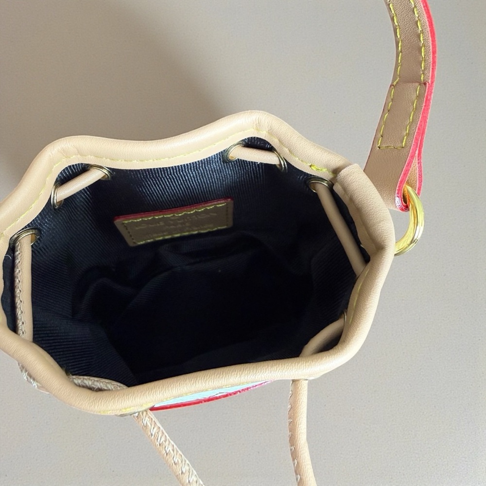 NWOT LV White/Tan Multicolor Mini Bag Bucket - Bag Charm/Keychain - Picture 7 of 13